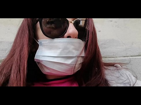 ❤️ Nicoletta报复她的邻居,在他的车库里撒尿(特别Covid19意大利检疫局) ❤❌ 性爱 ❌️